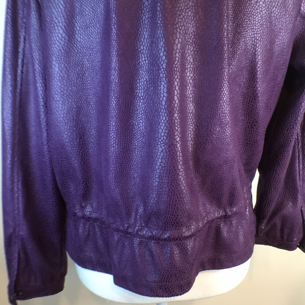 Jacket - Picture 3 of 5